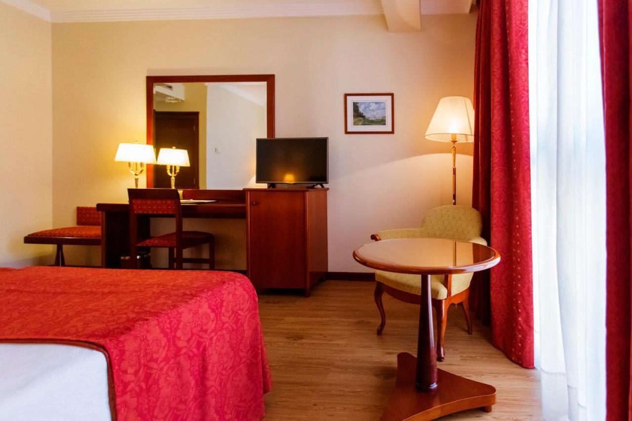 Gran Hotel De Ferrol Esterno foto